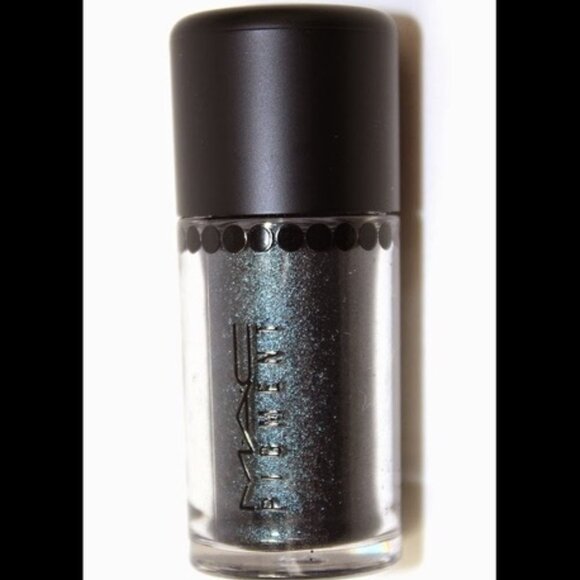 Last one! MAC BLUE NOIR eye shadow NEW Pigment shimmer rare - Picture 1 of 4
